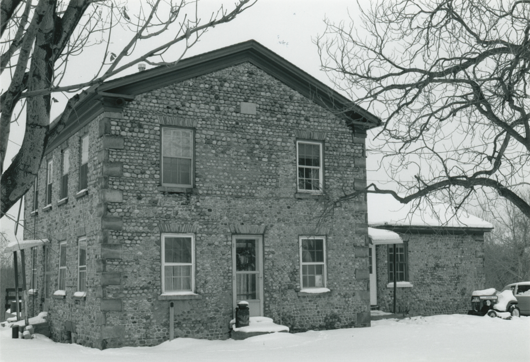 Mur-14 16741 Ridge Rd 2